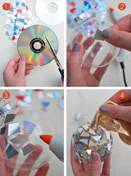 Как можно сделать новогодний шар из бумаги